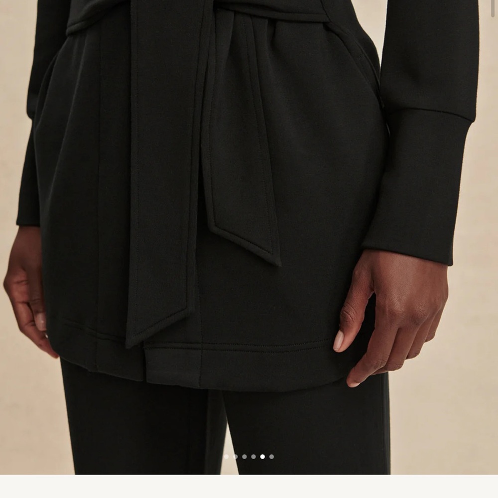 Varley Anset Black jacket - Picture 2 of 5